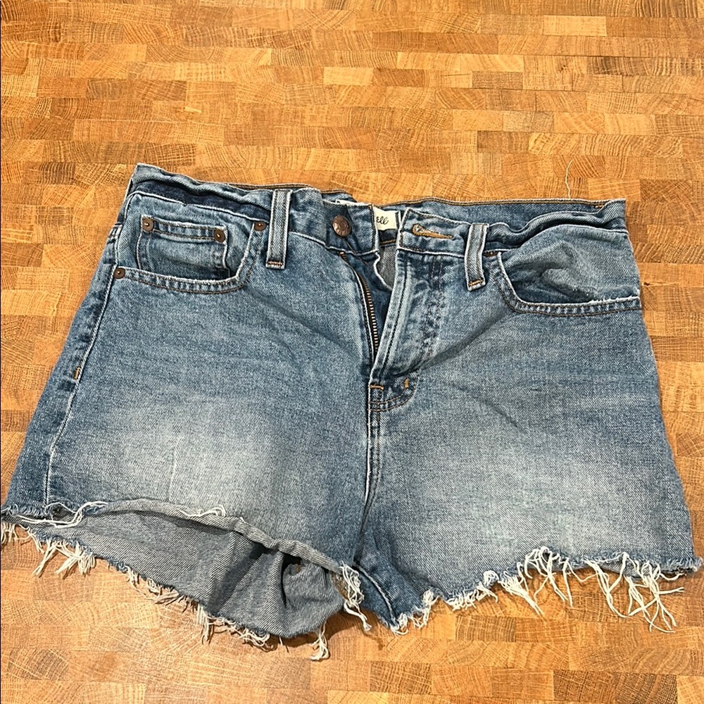 Madewell The Perfect Jean Short Size 26